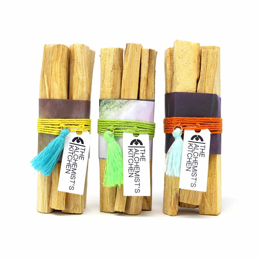 ハンドクラフト パロサントバンドル
Handcrafted Palo Santo Bundle